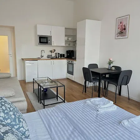 Cozy Apartment With A View Of The National Museum וילה פראג